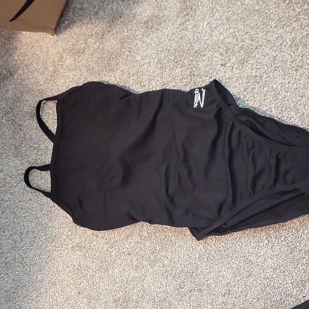 Speedo Endurance+ women's swim suit size 8/34